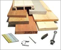 Deck Construction: Advantages of a Cedar Deck vs. Composite